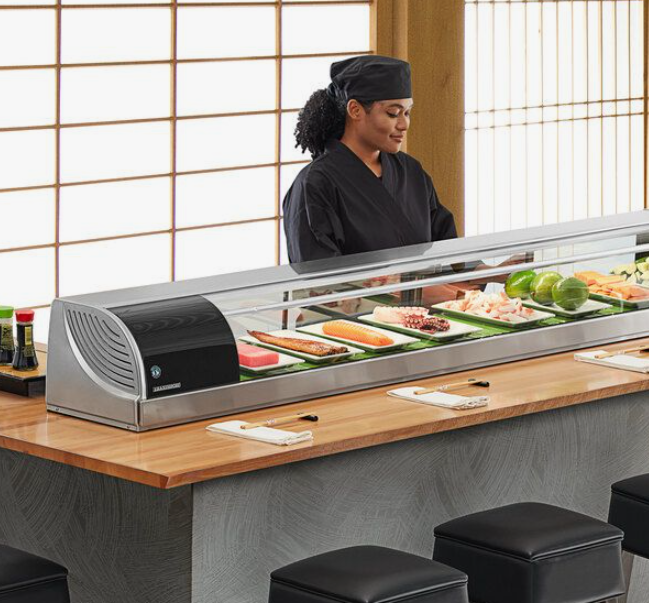 ¿Cómo mantienen las vitrinas de sushi la frescura de los ingredientes?